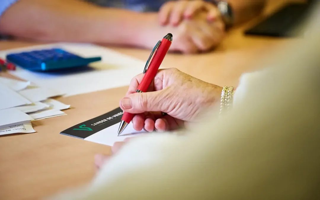 Overwaarde opnemen na je 57e; banken rekenen met je pensioeninkomen.